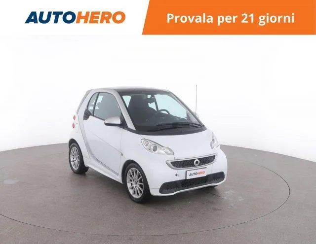 SMART fortwo 1000 52 kW MHD coupé passion Image 6