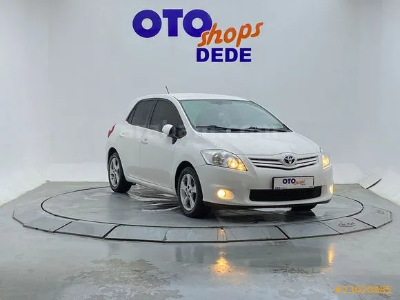 Toyota Auris 1.6 Elegant Image 1